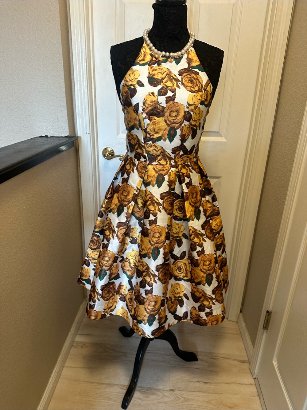 Gracia White Midi Dress with Yellow Rose Print